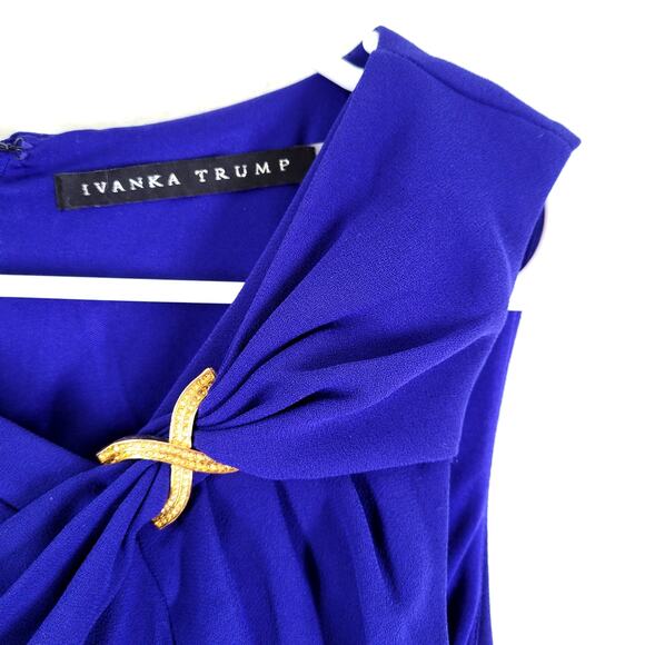 Ivanka Trump Dress Womens Sz 2 Blue with Gold Hardware Pleat Front Office Party - Picture 4 of 11